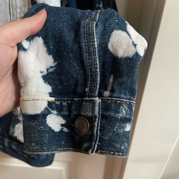 Forever 21 Denim Jacket Bleached Spots Splattered NWOTs 80’s - Picture 5 of 6